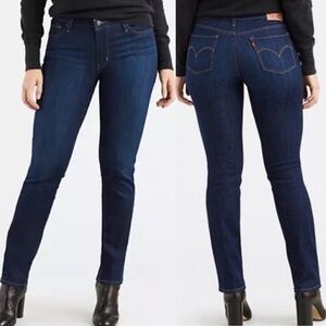 Levi’s 712 Slim Jeans in Dark Wash